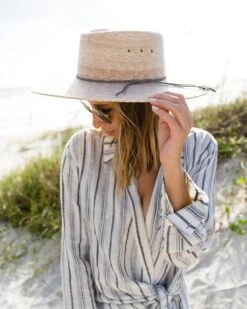 Wayne Hat -Meer Traum Geschaft 6349970 wayne 67901a2b 9393 4e2c 9e80 af60223cd9bc