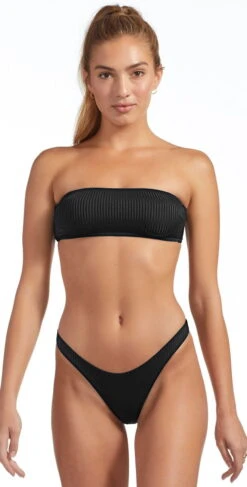 Vitamin A EcoRib Mila Bikini Top In Black 10 Vitamin A EcoRib Mila Bikini Top In Black -Meer Traum Geschaft 902T ERB 812B ERB STRAP 0299 T1