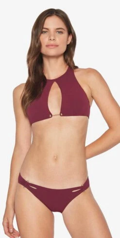 Robin Piccone Luca Cut Out Bikini Bottom In Rubine 181762-RBN -Meer Traum Geschaft robin piccone079 181704 181762 3220 1024x1024 6c02b9cb 38f8 4ea8 a32f 98a1e62f5a37